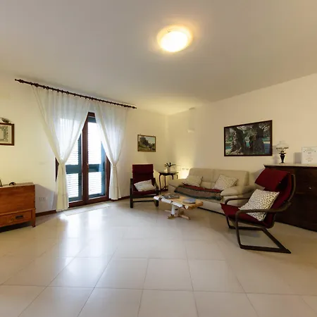 La Stradella فندق مبيت وإفطار أوستوني