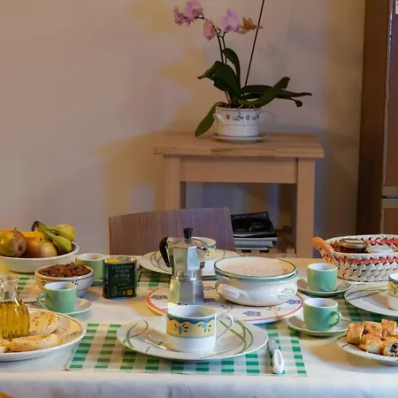 فندق مبيت وإفطار La Stradella